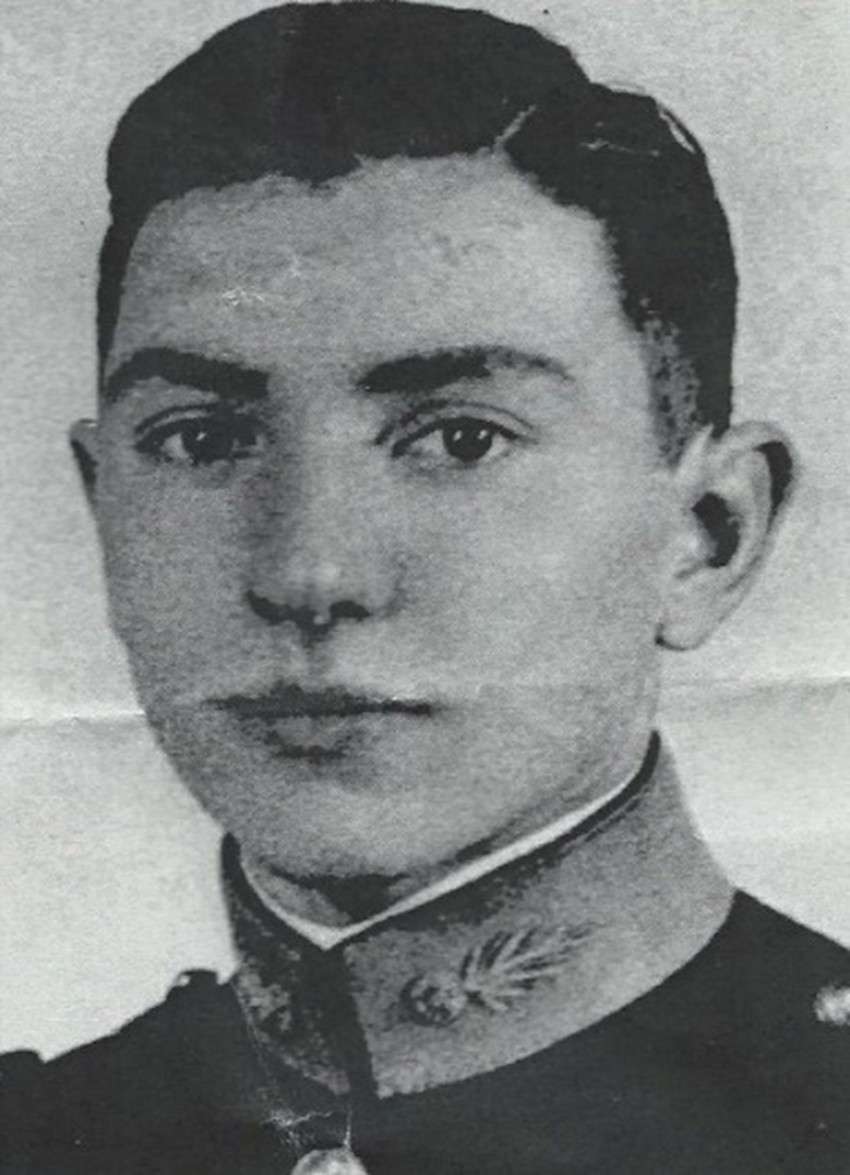 Capitaine Jean Fougère, portrait officiel d'officier