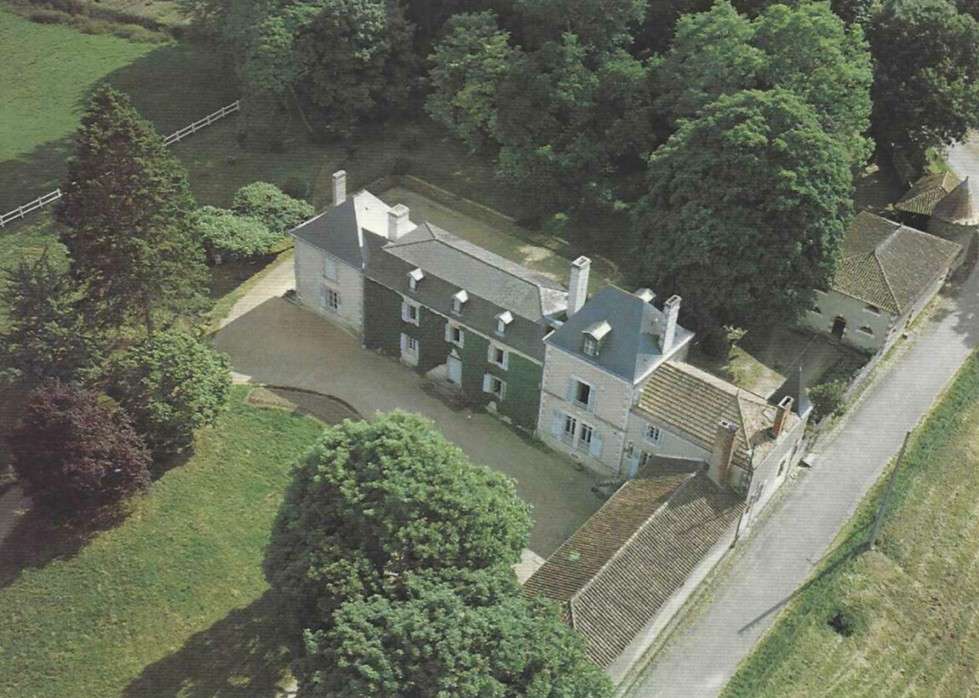 Chez Bony — la vieille maison familiale