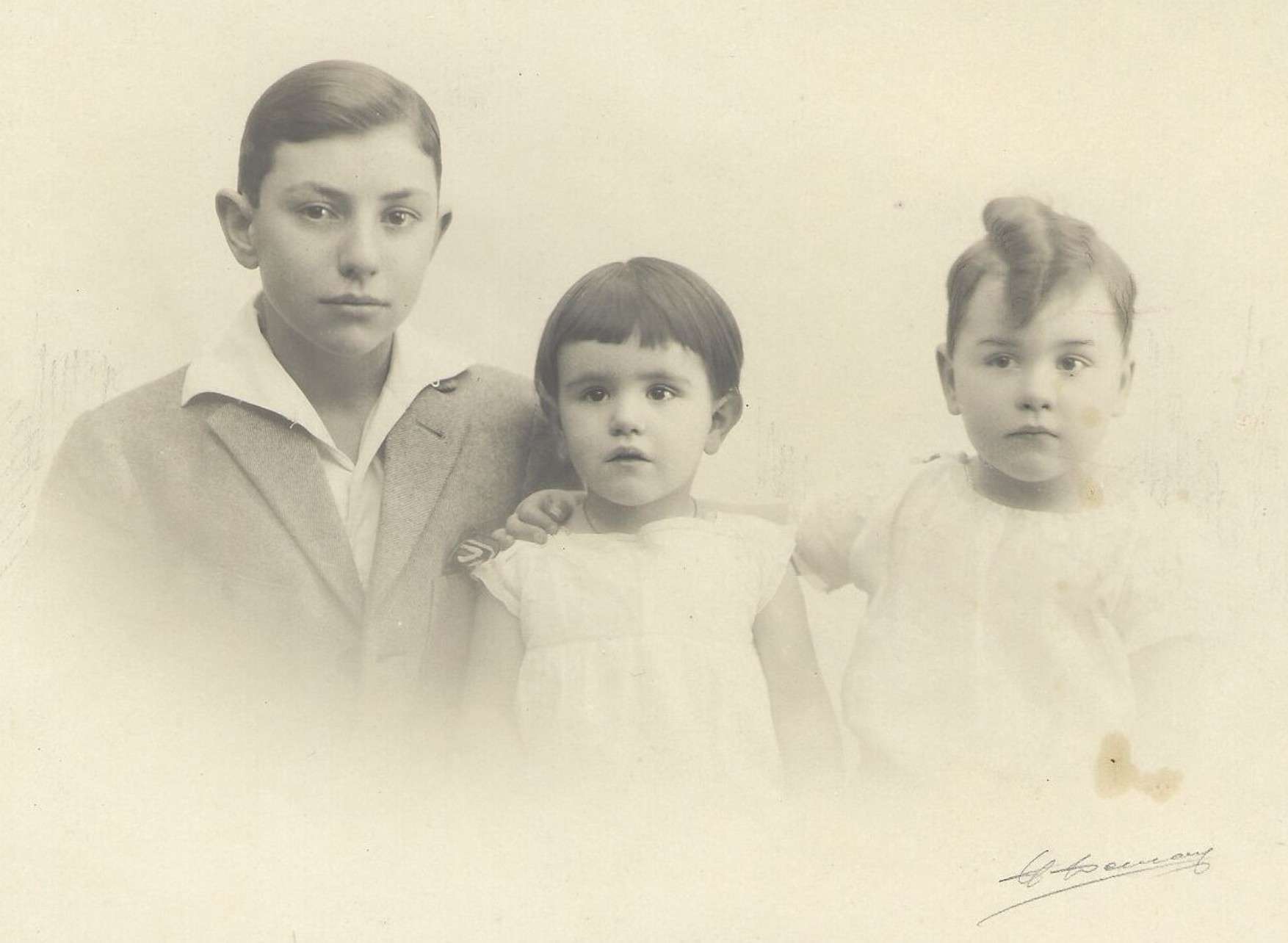 Jean, Marthe et Marie-Thérèse Fougère